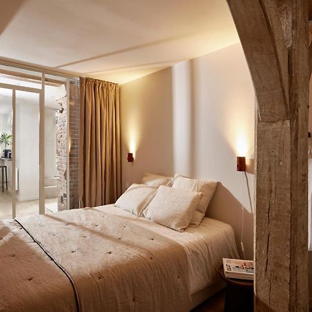 Stylish 2Br & 2Ba With Private Terrace Leilighet Paris Eksteriør bilde