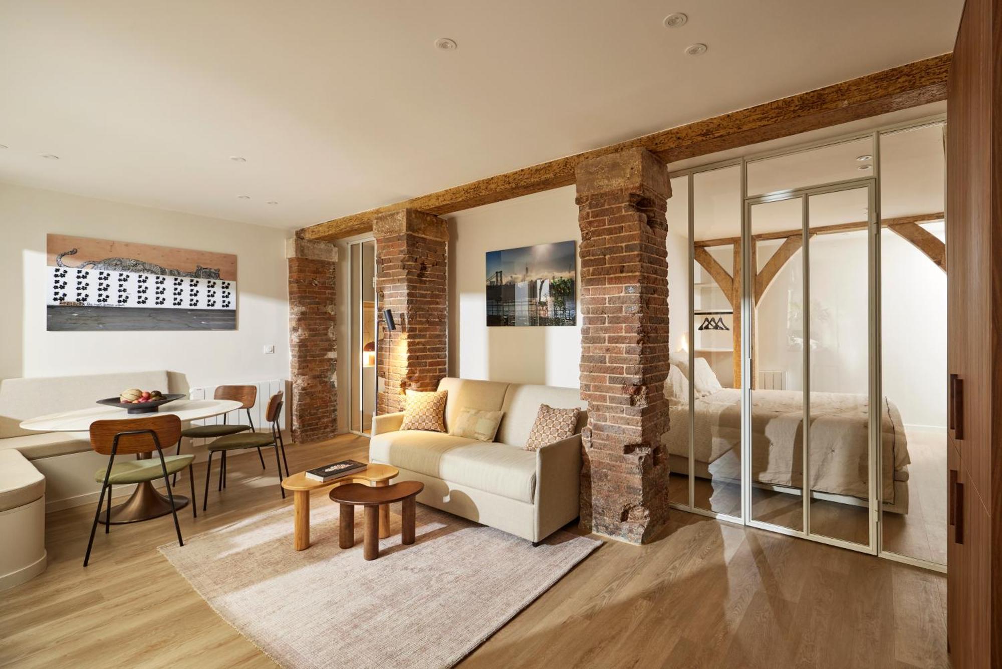 Stylish 2Br & 2Ba With Private Terrace Leilighet Paris Eksteriør bilde