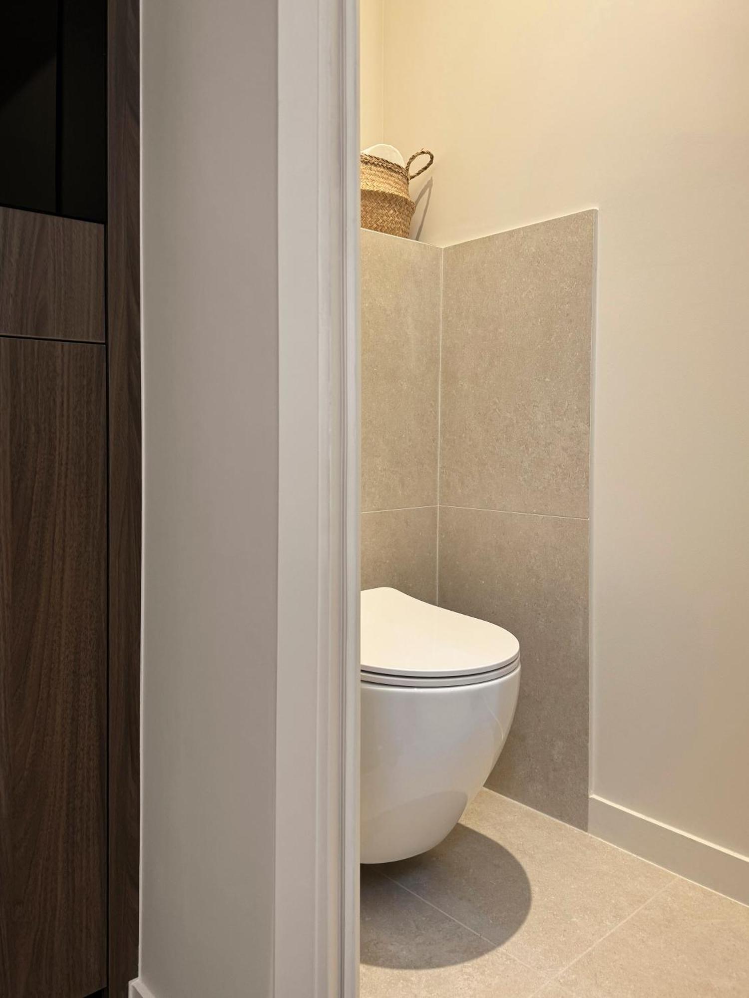Stylish 2Br & 2Ba With Private Terrace Leilighet Paris Eksteriør bilde