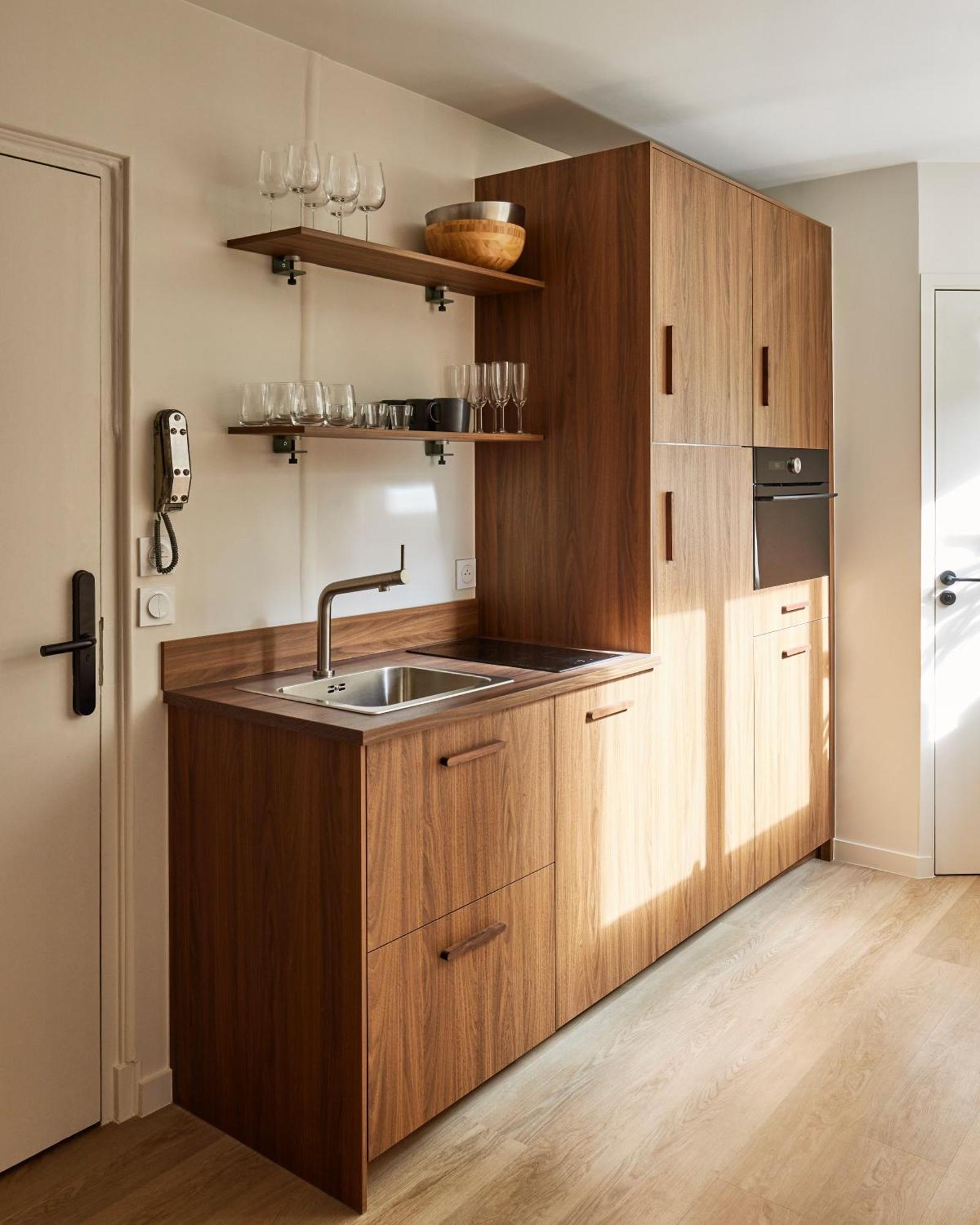Stylish 2Br & 2Ba With Private Terrace Leilighet Paris Eksteriør bilde